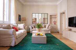 Central and Roomy near the Station and Duomo - HomeUnity Florence